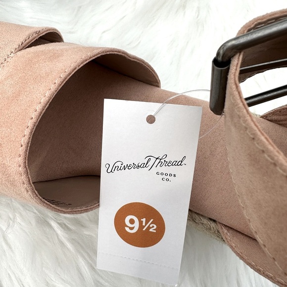 Universal Thread Pink Wedges - Picture 9 of 12